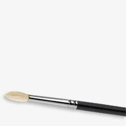 MAC 221 Mini Tapered Blending Brush
